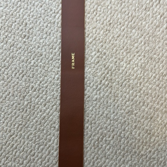 Frame Denim Grand Oval Buckle Belt SzLarge in Natural 41” main image 4